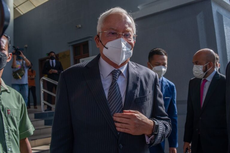 Apex court dismisses Najib’s attempt to introduce new evidence in SRC graft case