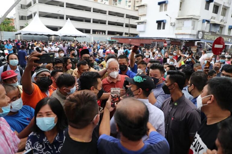 ‘Corrupt’ Najib not welcome in Penang, state Chinese chamber chief says a day after his visit