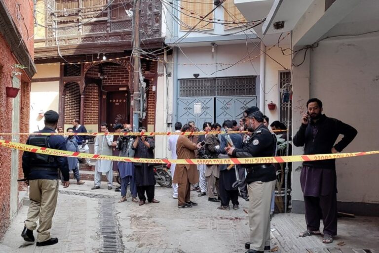 At least 30 dead, 56 wounded in northwest Pakistan mosque blast