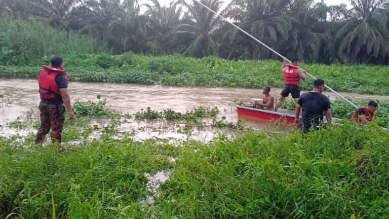 Five-year-old boy drowns after car skidded into canal in Perak