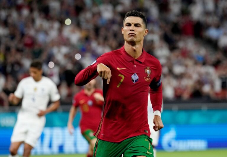 Crunch time for Portugal and Italy in World Cup play-offs