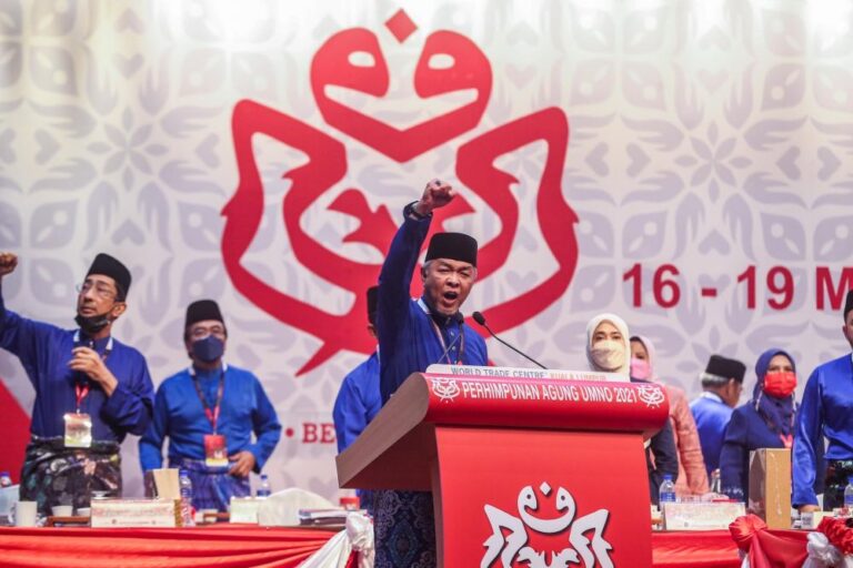 Zahid suggests Ismail Sabri remains Umno’s PM candidate for GE15, Tok Mat for GE16