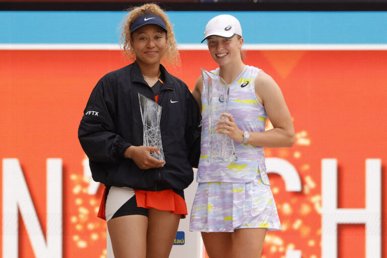 Swiatek beats Osaka to win Miami Open