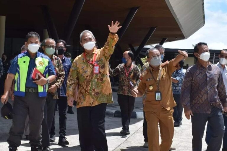 Immigration centre in Sarawak’s border town opens to people, vehicles from Indonesia starting April 14