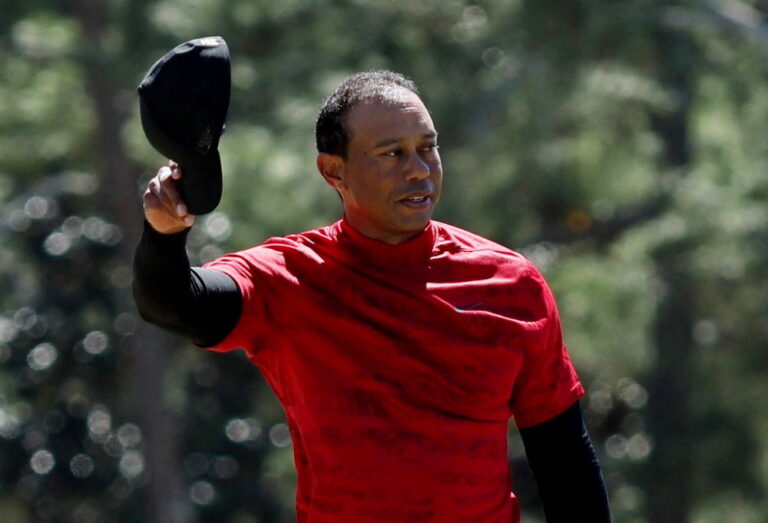 Woods to play British Open, unsure about US Open and PGA Championship