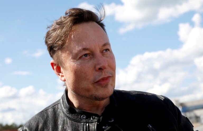 Elon Musk: Tech visionary turns social media king