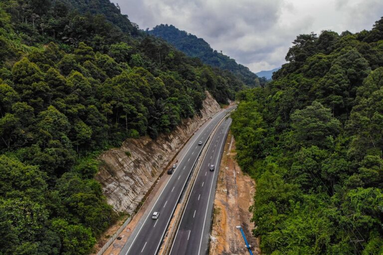 Highway construction firm fined RM80,000 for damaging TM underground cable in Bintulu