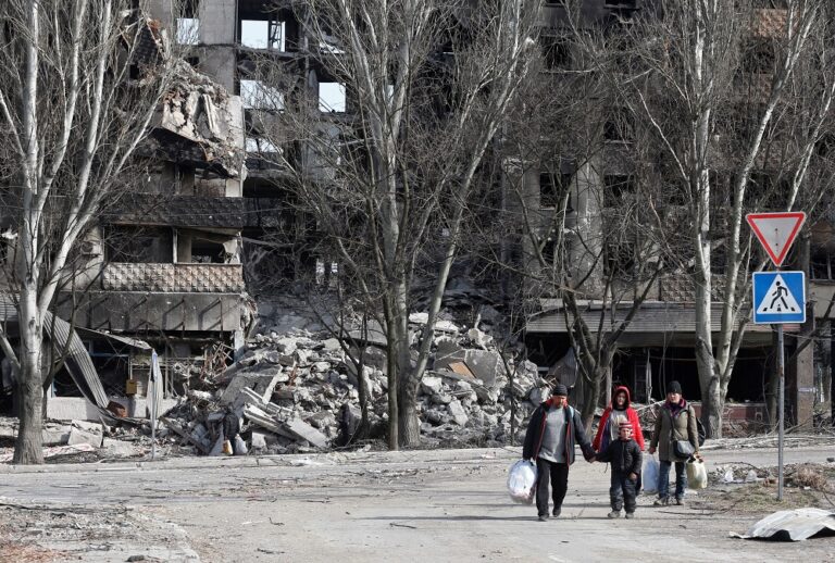 Ukraine presses on with efforts to evacuate trapped civilians