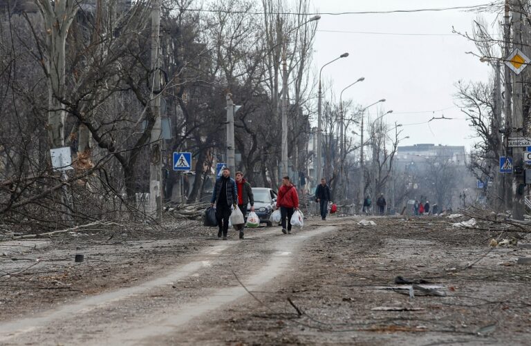 Ukraine aims to evacuate 6,000 from besieged city of Mariupol today
