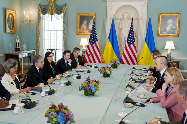 Top US officials visit Kyiv as Mariupol ‘on the brink’
