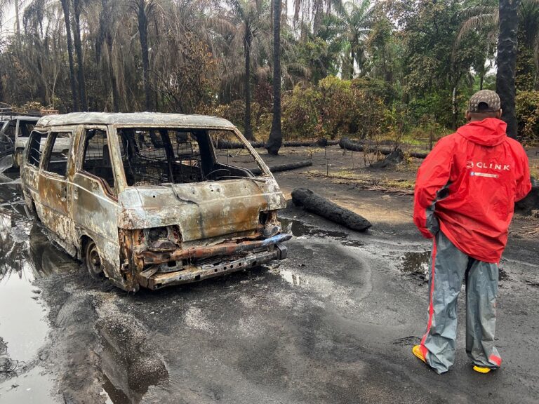 Nigeria oil blast victims to get mass burial after ‘catastrophe’