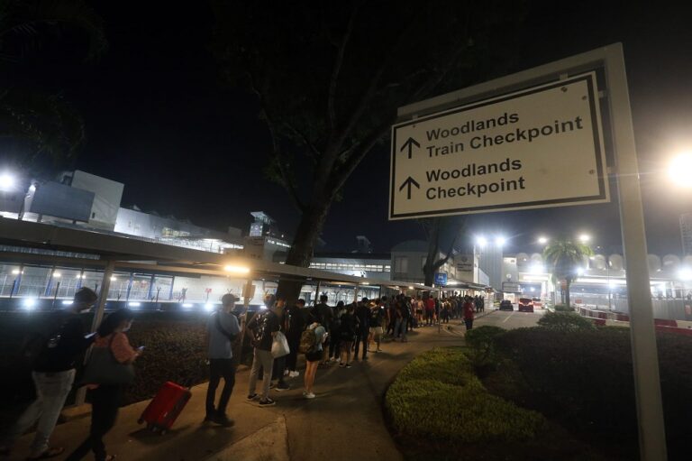 Loud cheers, cars honking, surprises and reunions aplenty as JB-Singapore Causeway fully reopens for commuters after two years