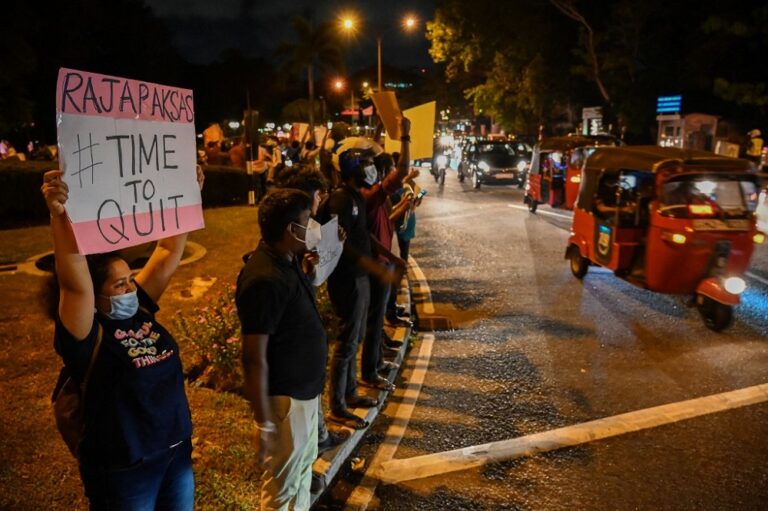 One wounded as protest at Sri Lanka leader’s home turns violent