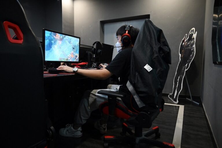 China approves first new gaming titles in nine months