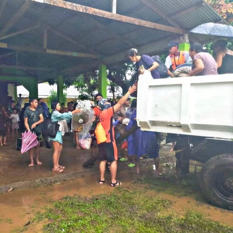 Philippines rescuers race to find survivors after storm wreaks havoc