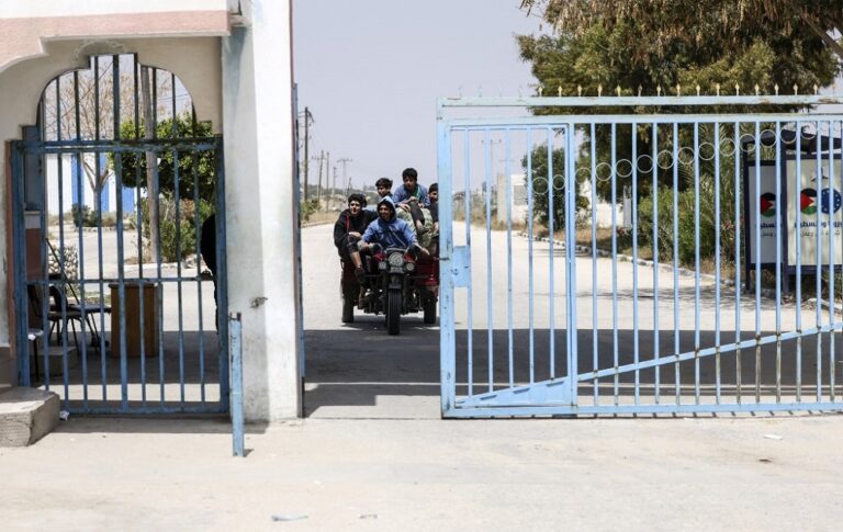 Israel reopens Gaza crossing after calm returns to border