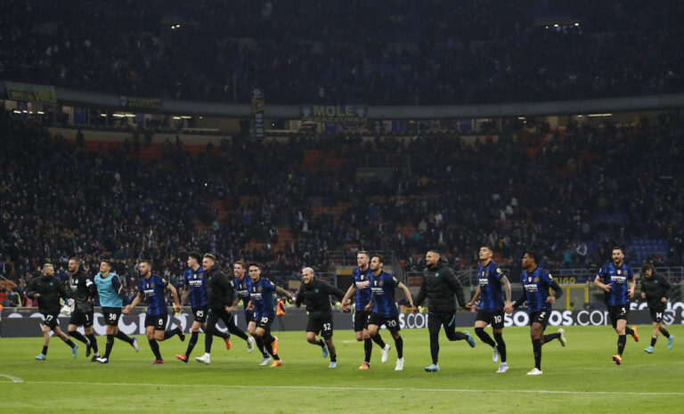 Inter outclass Roma to return top of Serie A