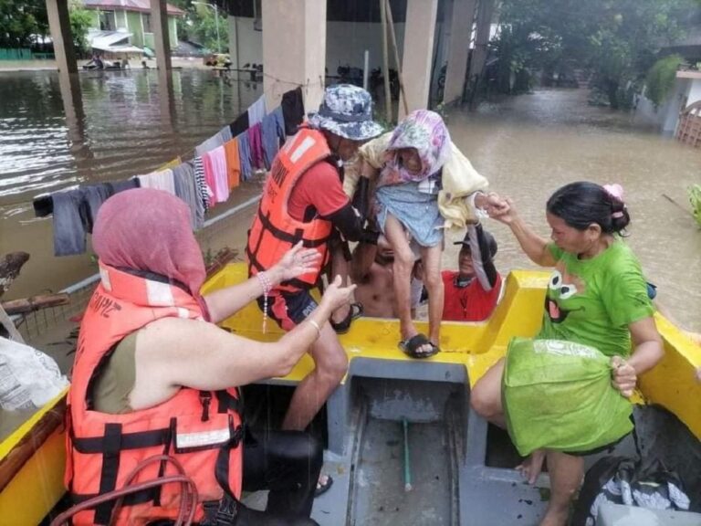 Philippine storm death tolls climbs to 123 as army aids search