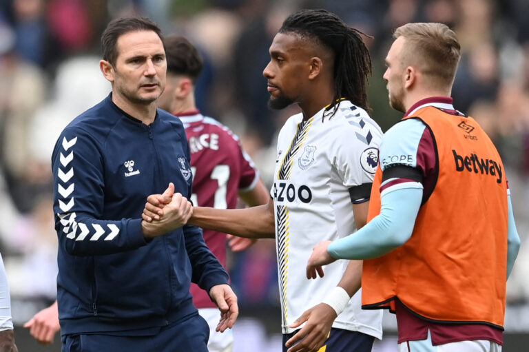 Everton ready for crucial Burnley clash, says Lampard