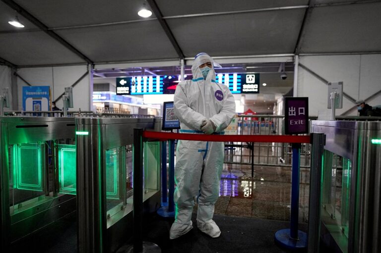 Report: China holiday travel slumps after Covid-19 outbreaks