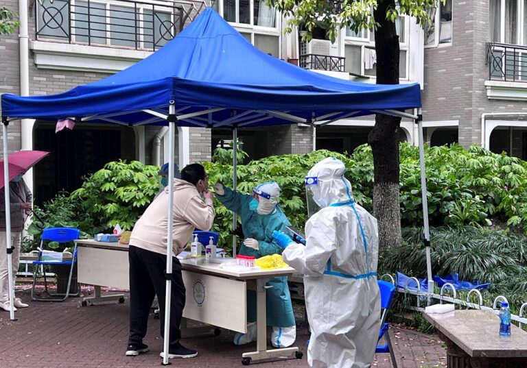 Shanghai’s focus shifts to vaccination of elderly as new cases decline