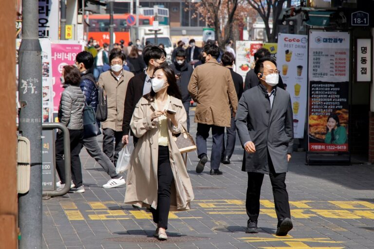 S.Korea lifts outdoor mask mandate, incoming govt concerned
