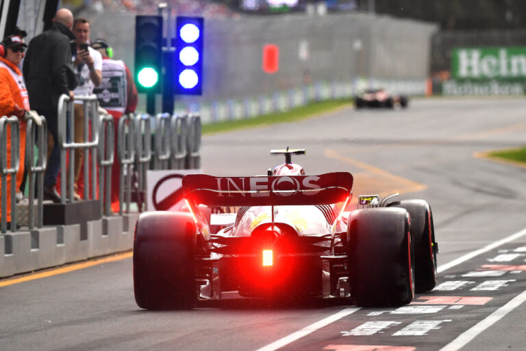 Nothing working for Mercedes, says Hamilton