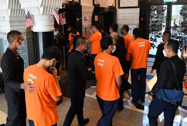 MACC detains company CEO, seven others in Putrajaya and Kuching over RM2.3b corruption case involving GLC projects