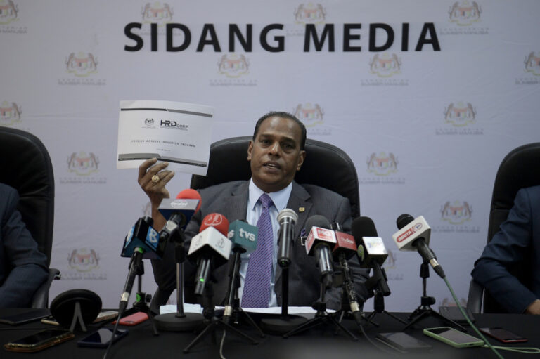 HR minister: Select committee established to expedite foreign worker approval process