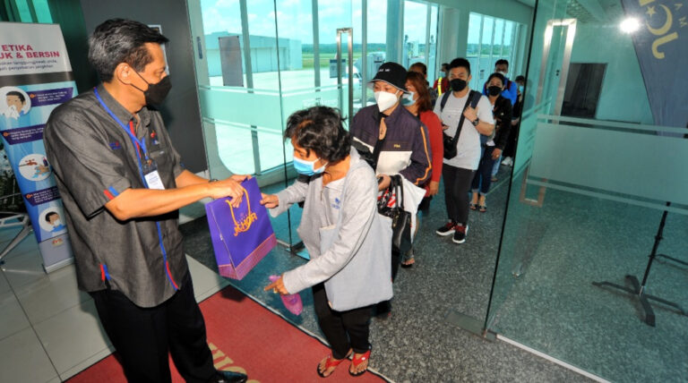 With Malaysia’s border reopening, Johor says expecting to receive five million tourists this year