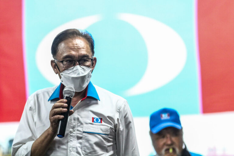Anwar to defend PKR presidency in upcoming party polls