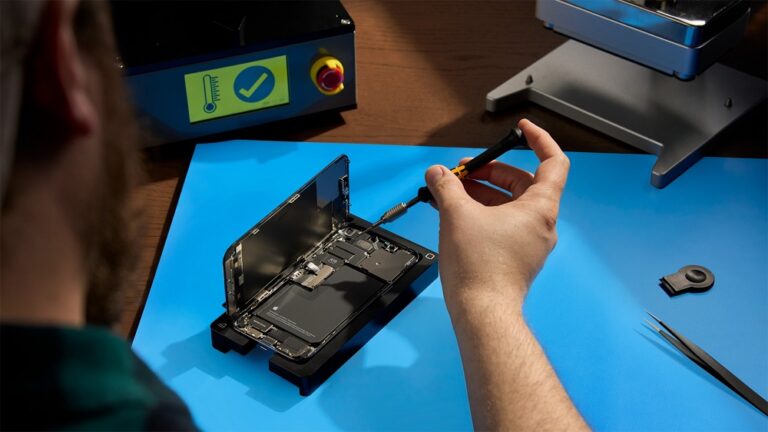 You can now repair your iPhone yourself, with a helping hand from Apple
