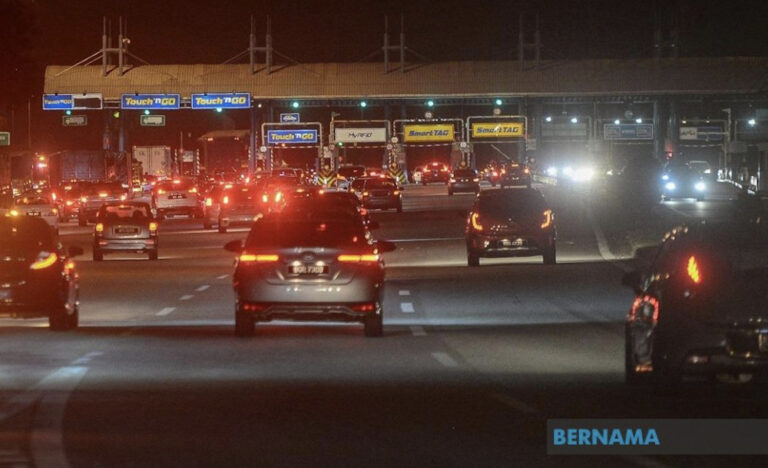 Raya exodus: Slow moving traffic on several highways nationwide