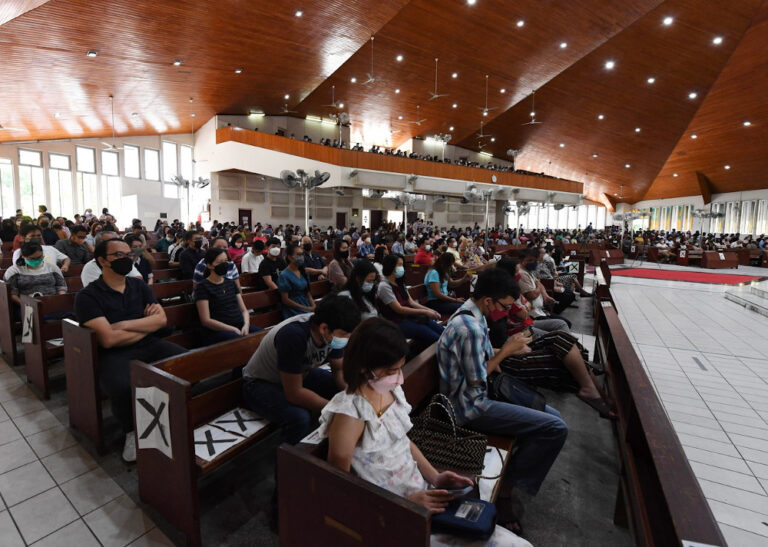 Transition to endemic phase: More devotees visit houses of worship nationwide