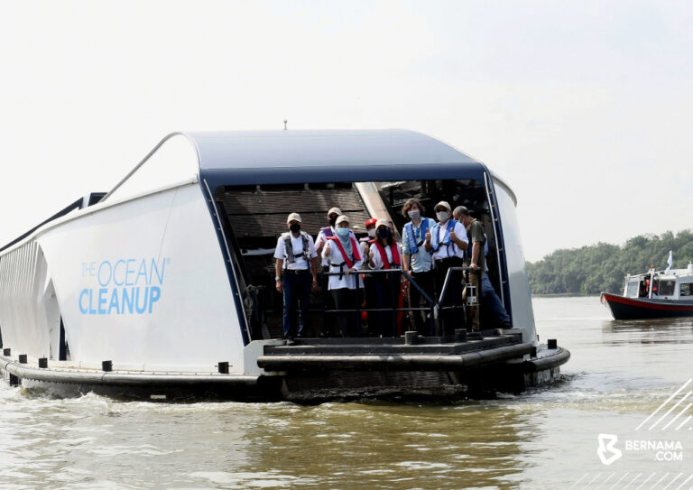 Selangor exco says less rubbish collected from Klang River since 2019