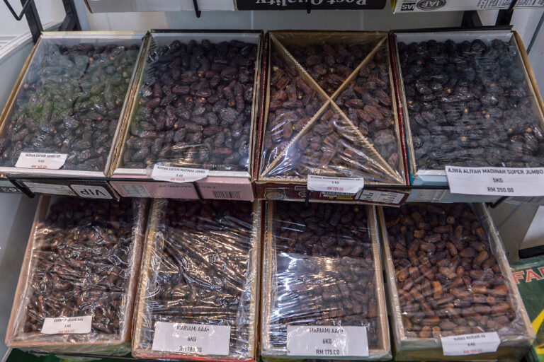 Long associated with Ramadan, how did dates become popular in Malaysia? (VIDEO)