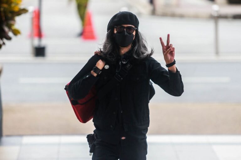 Artist Fahmi Reza submits representation to AGC over offensive social media posts