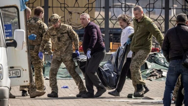 ‘Bodies everywhere’: Rockets strike Ukraine evacuation hub