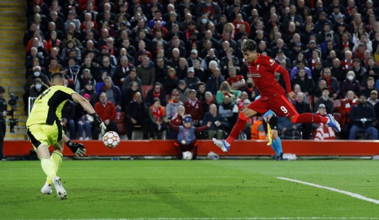 Liverpool survive late collapse to book Villarreal semi-final clash