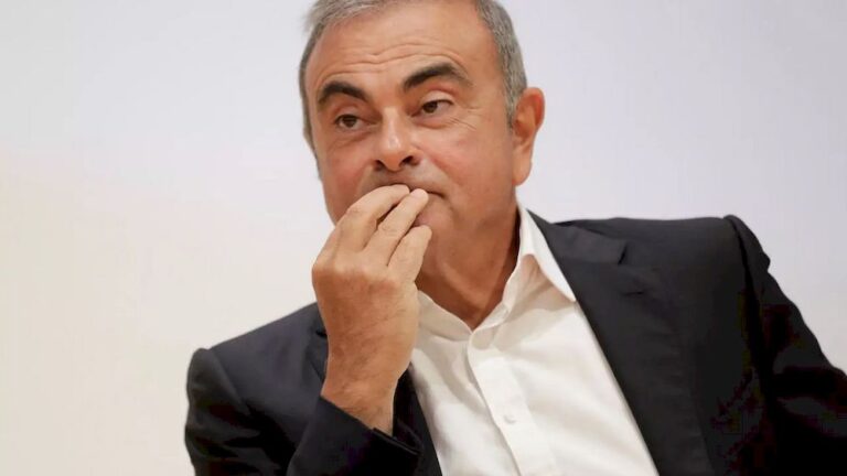 France issues international arrest warrant for Ghosn, says prosecutor
