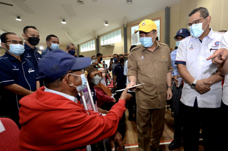 Sabah allocates RM18.2m to help Tawau, Semporna fire victims
