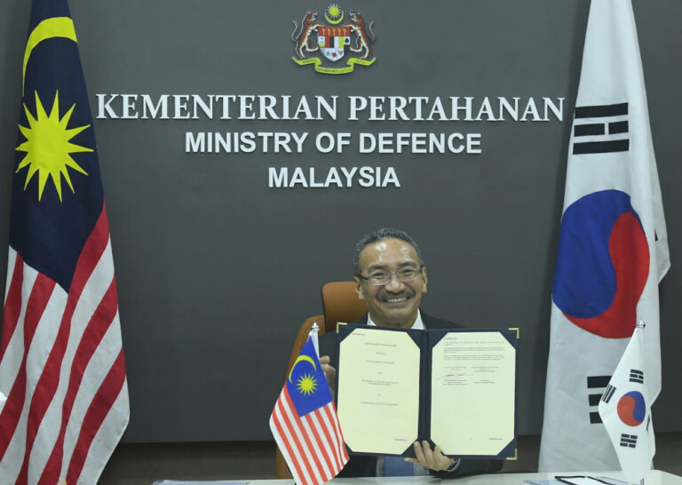 Hishammuddin: Malaysia, S. Korea sign MoU to strengthen defence cooperation