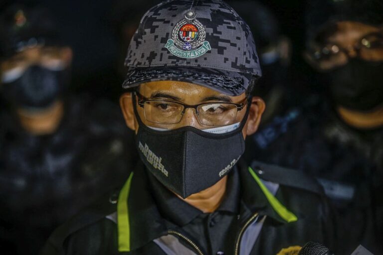 Immigration control posts in Pangalungan, Bario can now issue cross border passes, says D-G