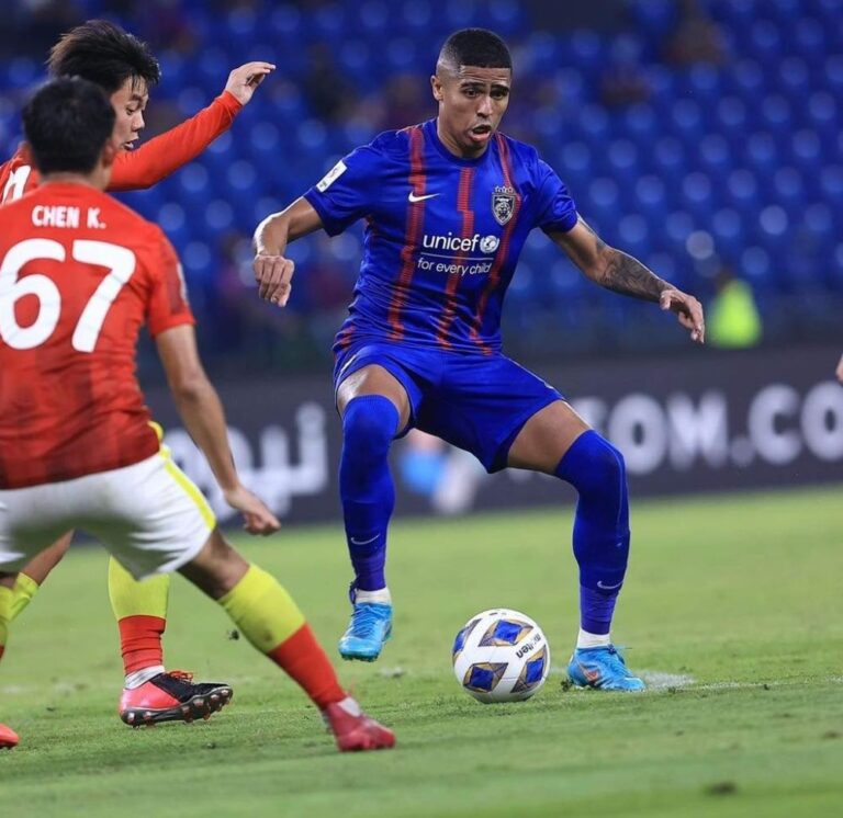 JDT see off Guangzhou, Ulsan down Kawasaki to set up tense finale