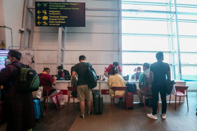 Immigration Dept: KLIA congestion due to travellers who failed to complete forms in MySejahtera