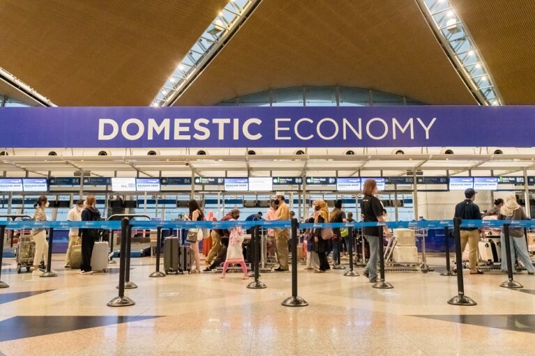 Extra flights can control peninsula-Borneo travel prices during festive season, Sabah MP tells transport minister