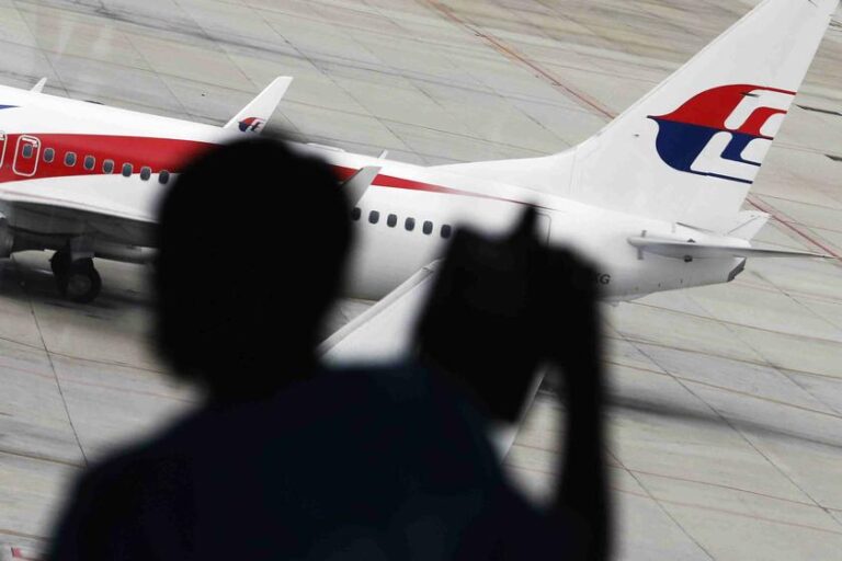 Passengers onboard Tawau-bound MAS flight MH2664 want transparent investigation on April 3 incident