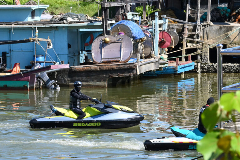 SAR operation for three missing foreign divers in Mersing to resume tomorrow, says maritime zone director