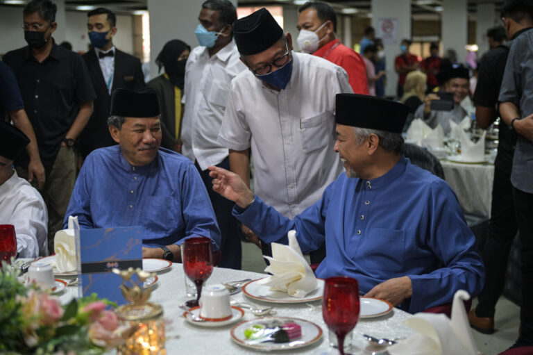 Top Umno, BN leaders express support for Ismail Sabri as GE15 PM candidate