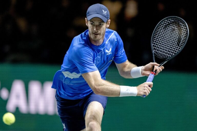 Murray reverses decision to skip clay to enter Madrid Open